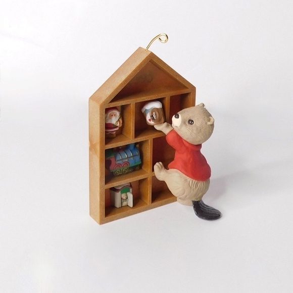 HALLMARK 1995 Keepsake Ornament Collector’s Club Christmas Collecting Memories - Picture 5 of 14